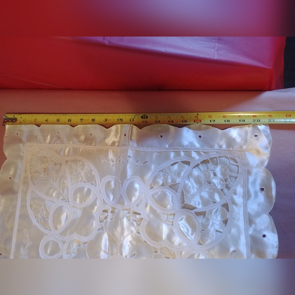 Decorative pillow - Picture 7 of 12